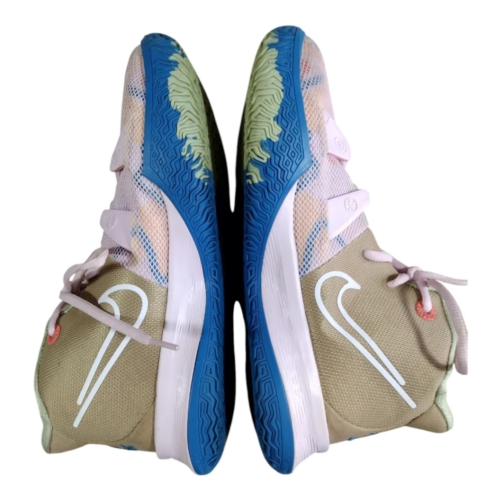 Nike Kyrie 7 1 World 1‎ People Regal Pink Basketball Shoes